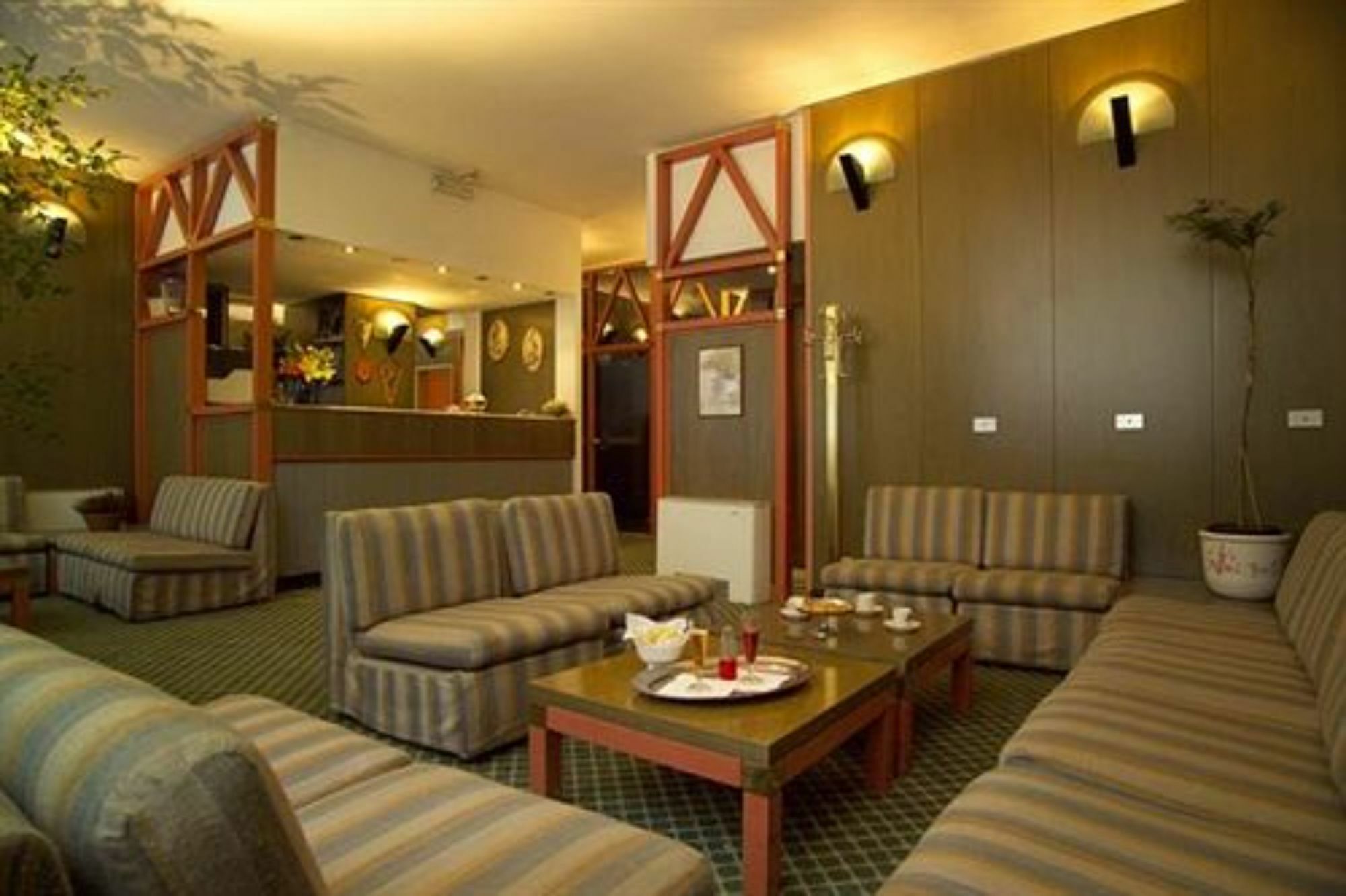 Hotel Johnny Milano Eksteriør billede